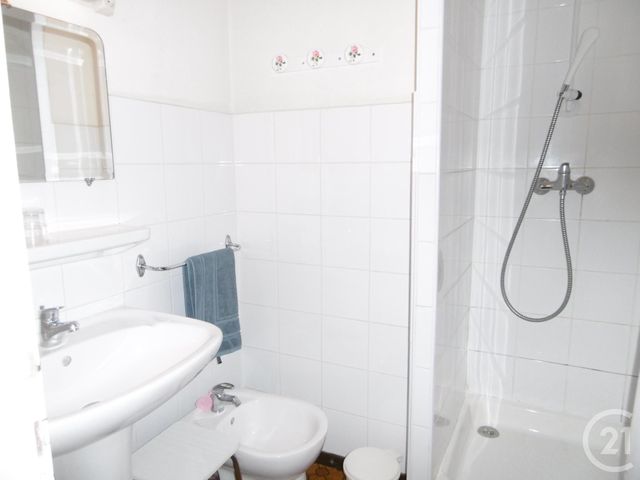 Afficher la photo en grand Studio à vendre - 1 pièce - 22.16 m2 - CAUTERETS - 65 - MIDI-PYRENEES - Century 21 L'Immobilière Des Gaves