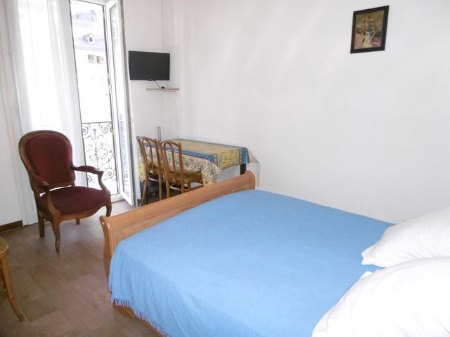 Afficher la photo en grand Studio à vendre - 1 pièce - 22.16 m2 - CAUTERETS - 65 - MIDI-PYRENEES - Century 21 L'Immobilière Des Gaves