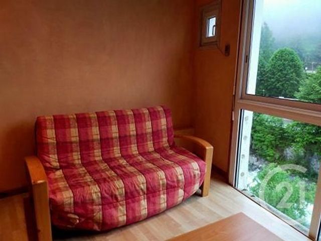 Afficher la photo en grand Appartement Duplex à vendre - 2 pièces - 32.59 m2 - CAUTERETS - 65 - MIDI-PYRENEES - Century 21 L'Immobilière Des Gaves