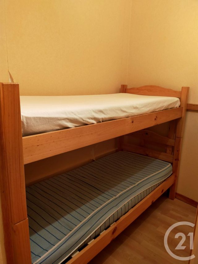Afficher la photo en grand Appartement Duplex à vendre - 2 pièces - 32.59 m2 - CAUTERETS - 65 - MIDI-PYRENEES - Century 21 L'Immobilière Des Gaves