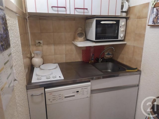 Appartement F1 à vendre - 1 pièce - 17.77 m2 - CAUTERETS - 65 - MIDI-PYRENEES - Century 21 L'Immobilière Des Gaves Appartement F1 à vendre - 1 pièce - 17.77 m2 - CAUTERETS - 65 - MIDI-PYRENEES - Century 21 L'Immobilière Des Gaves