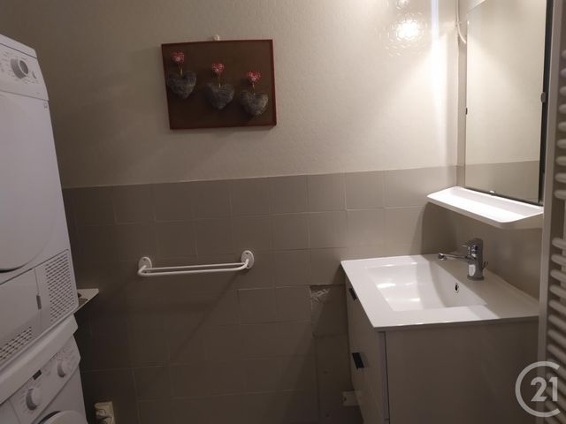Appartement F2 à vendre - 2 pièces - 33.57 m2 - CAUTERETS - 65 - MIDI-PYRENEES - Century 21 L'Immobilière Des Gaves Appartement F2 à vendre - 2 pièces - 33.57 m2 - CAUTERETS - 65 - MIDI-PYRENEES - Century 21 L'Immobilière Des Gaves