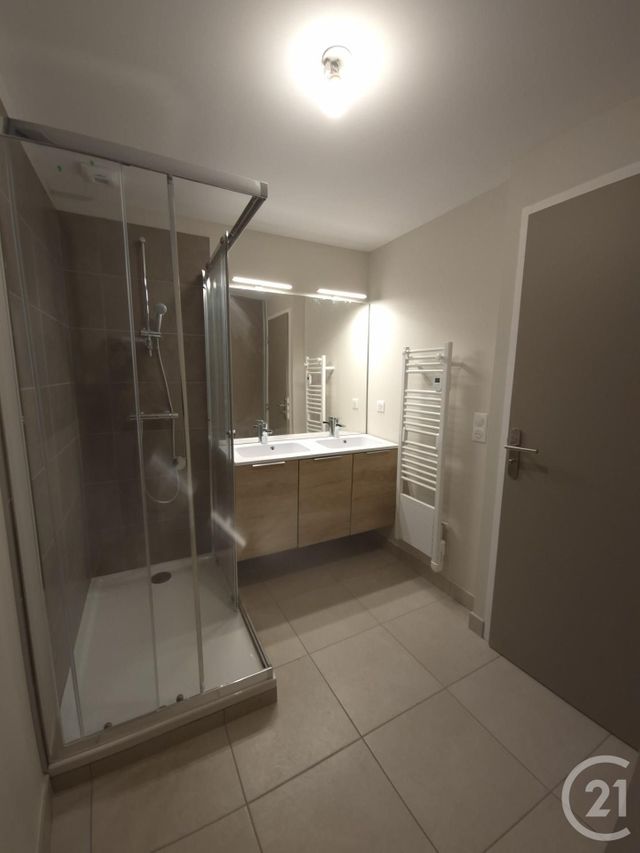 Appartement F3 à vendre - 3 pièces - 72.58 m2 - CAUTERETS - 65 - MIDI-PYRENEES - Century 21 L'Immobilière Des Gaves