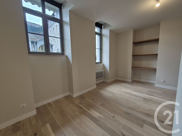 Appartement F1 à vendre - 1 pièce - 26.15 m2 - CAUTERETS - 65 - MIDI-PYRENEES - Century 21 L'Immobilière Des Gaves