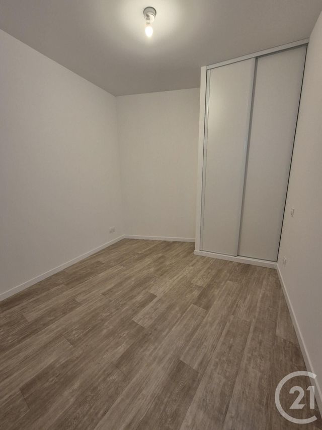 Afficher la photo en grand Appartement F3 à vendre - 3 pièces - 70.7 m2 - CAUTERETS - 65 - MIDI-PYRENEES - Century 21 L'Immobilière Des Gaves