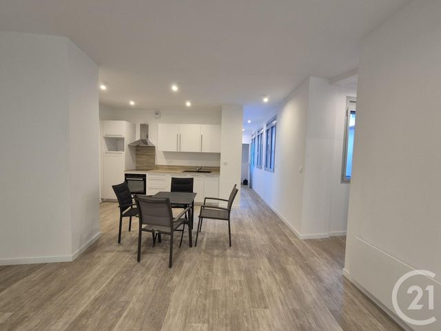 Afficher la photo en grand Appartement F3 à vendre - 3 pièces - 70.7 m2 - CAUTERETS - 65 - MIDI-PYRENEES - Century 21 L'Immobilière Des Gaves