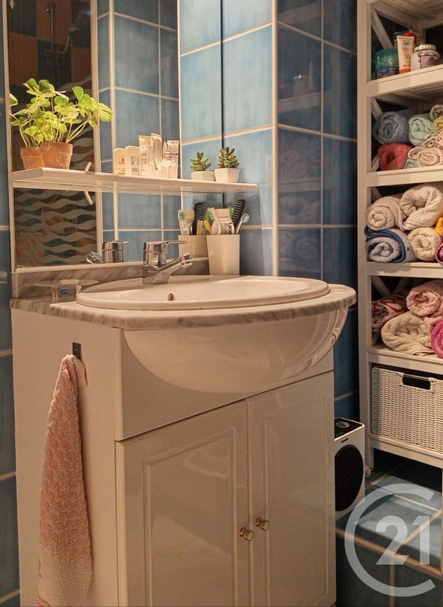 Appartement F1 à vendre - 1 pièce - 27.51 m2 - CAUTERETS - 65 - MIDI-PYRENEES - Century 21 L'Immobilière Des Gaves