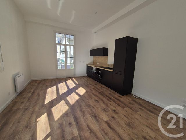 Appartement F2 à vendre - 2 pièces - 61.6 m2 - CAUTERETS - 65 - MIDI-PYRENEES - Century 21 L'Immobilière Des Gaves