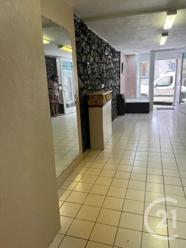 Afficher la photo en grand commerce à vendre - 22.0 m2 - CAUTERETS - 65 - MIDI-PYRENEES - Century 21 L'Immobilière Des Gaves