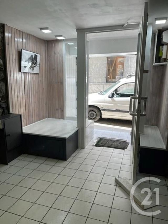 Afficher la photo en grand commerce à vendre - 22.0 m2 - CAUTERETS - 65 - MIDI-PYRENEES - Century 21 L'Immobilière Des Gaves