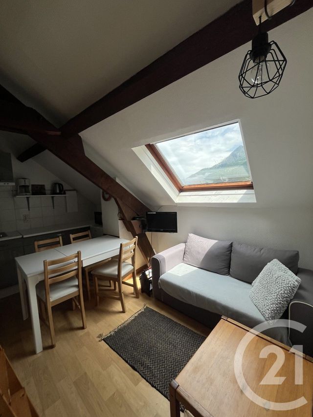 Appartement T3 à vendre - 3 pièces - 22.78 m2 - CAUTERETS - 65 - MIDI-PYRENEES - Century 21 L'Immobilière Des Gaves