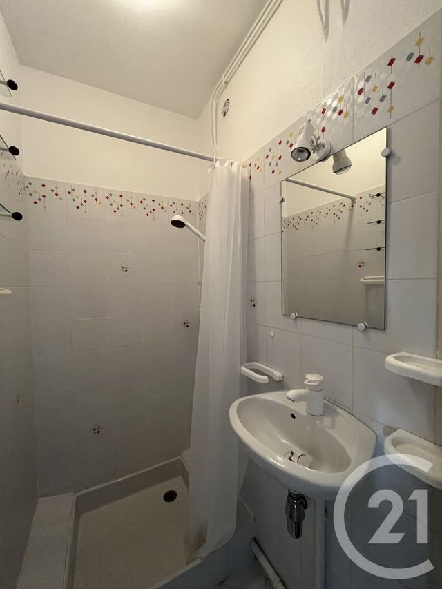 Appartement F4 à vendre - 5 pièces - 100.1 m2 - CAUTERETS - 65 - MIDI-PYRENEES - Century 21 L'Immobilière Des Gaves