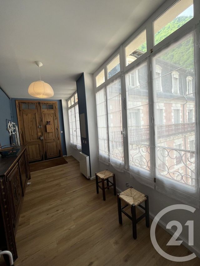 Appartement F4 à vendre - 5 pièces - 100.1 m2 - CAUTERETS - 65 - MIDI-PYRENEES - Century 21 L'Immobilière Des Gaves