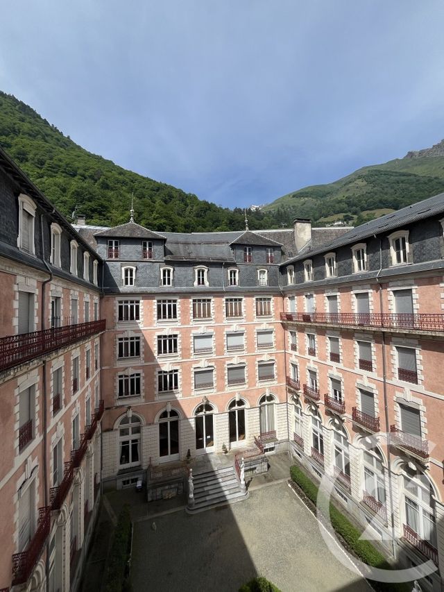 Appartement F4 à vendre - 5 pièces - 100.1 m2 - CAUTERETS - 65 - MIDI-PYRENEES - Century 21 L'Immobilière Des Gaves