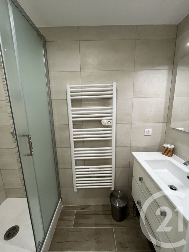 Appartement F2 à vendre - 2 pièces - 25.36 m2 - CAUTERETS - 65 - MIDI-PYRENEES - Century 21 L'Immobilière Des Gaves