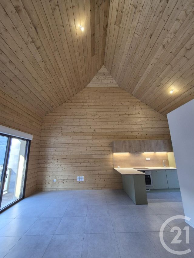 Appartement F4 à vendre - 4 pièces - 86.58 m2 - CAUTERETS - 65 - MIDI-PYRENEES - Century 21 L'Immobilière Des Gaves