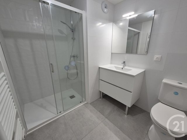 Appartement F4 à vendre - 4 pièces - 86.58 m2 - CAUTERETS - 65 - MIDI-PYRENEES - Century 21 L'Immobilière Des Gaves