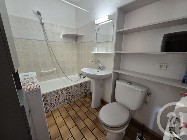 Appartement F1 bis à vendre - 2 pièces - 30.22 m2 - CAUTERETS - 65 - MIDI-PYRENEES - Century 21 L'Immobilière Des Gaves