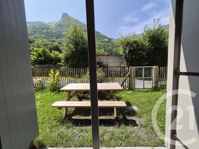 Afficher la photo en grand Appartement F2 bis à vendre - 2 pièces - 58.5 m2 - CAUTERETS - 65 - MIDI-PYRENEES - Century 21 L'Immobilière Des Gaves