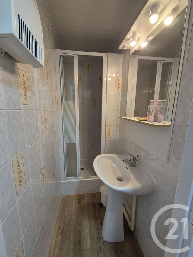 Appartement F2 à vendre - 2 pièces - 31.0 m2 - CAUTERETS - 65 - MIDI-PYRENEES - Century 21 L'Immobilière Des Gaves