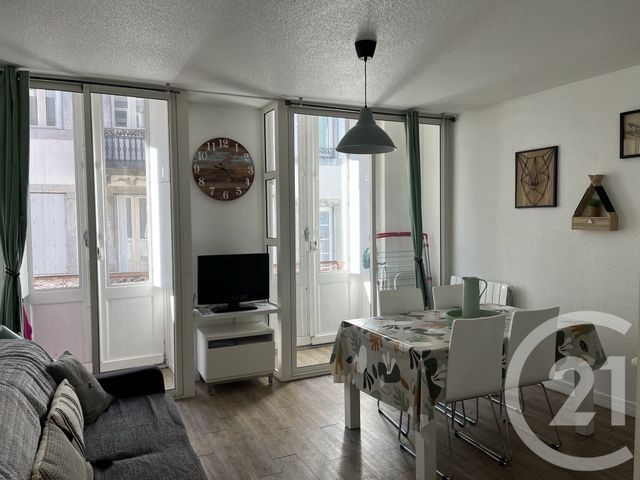 Appartement à vendre - 2 pièces - 31.43 m2 - CAUTERETS - 65 - MIDI-PYRENEES - Century 21 L'Immobilière Des Gaves