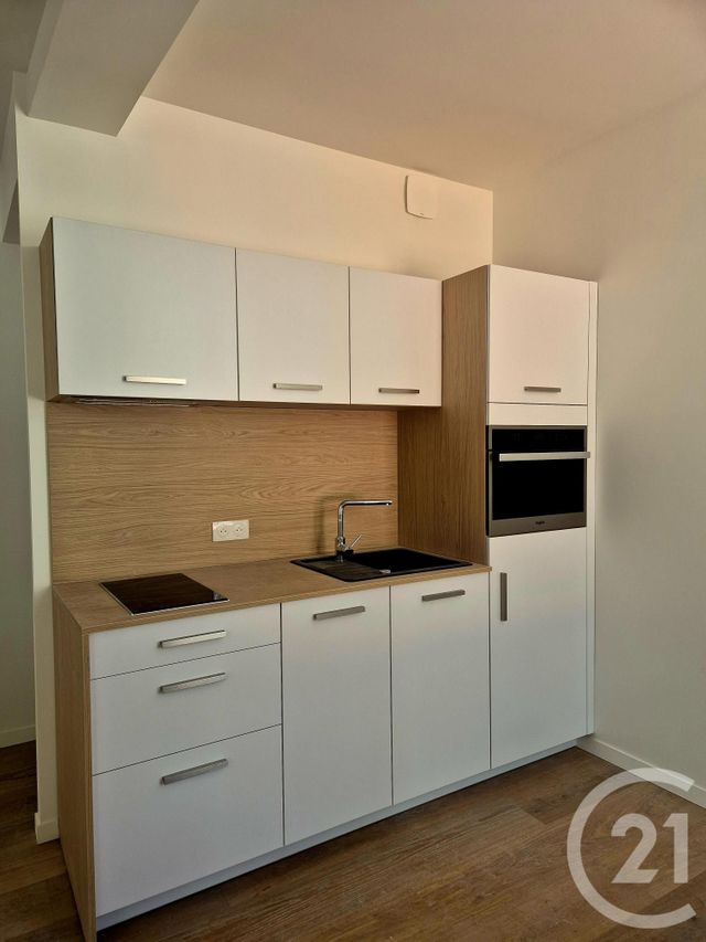 Appartement à vendre - 2 pièces - 44.5 m2 - CAUTERETS - 65 - MIDI-PYRENEES - Century 21 L'Immobilière Des Gaves