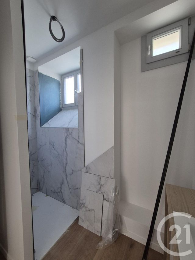 Appartement à vendre - 4 pièces - 77.4 m2 - CAUTERETS - 65 - MIDI-PYRENEES - Century 21 L'Immobilière Des Gaves