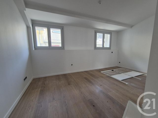 Appartement à vendre - 4 pièces - 77.4 m2 - CAUTERETS - 65 - MIDI-PYRENEES - Century 21 L'Immobilière Des Gaves