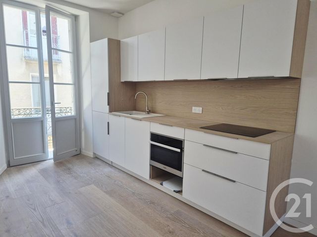 Appartement à vendre - 4 pièces - 77.4 m2 - CAUTERETS - 65 - MIDI-PYRENEES - Century 21 L'Immobilière Des Gaves